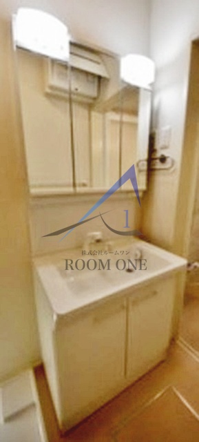 洗面設備　洗面台です。