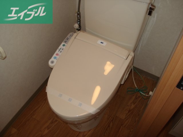 トイレ　シャワー付トイレ