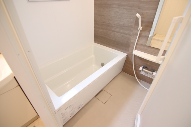 バス・シャワールーム　※別室の参考写真の為、現況優先です。