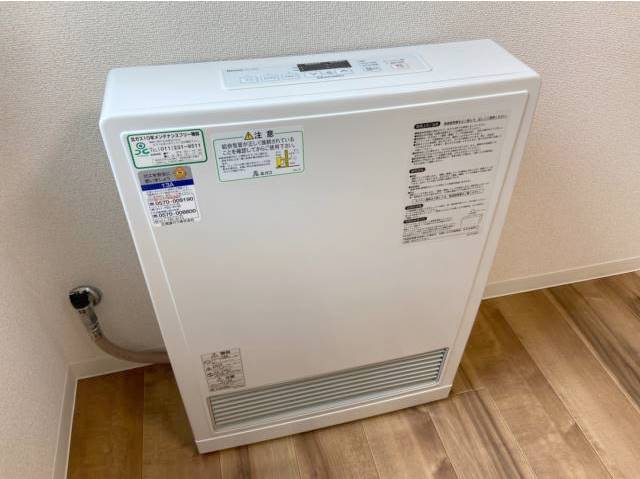 その他設備　都市ガスストーブ