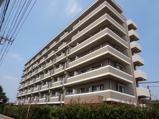 建物外観　★日当たりの良い全戸南向きのマンション★