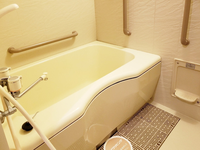 バス・シャワールーム　浴室