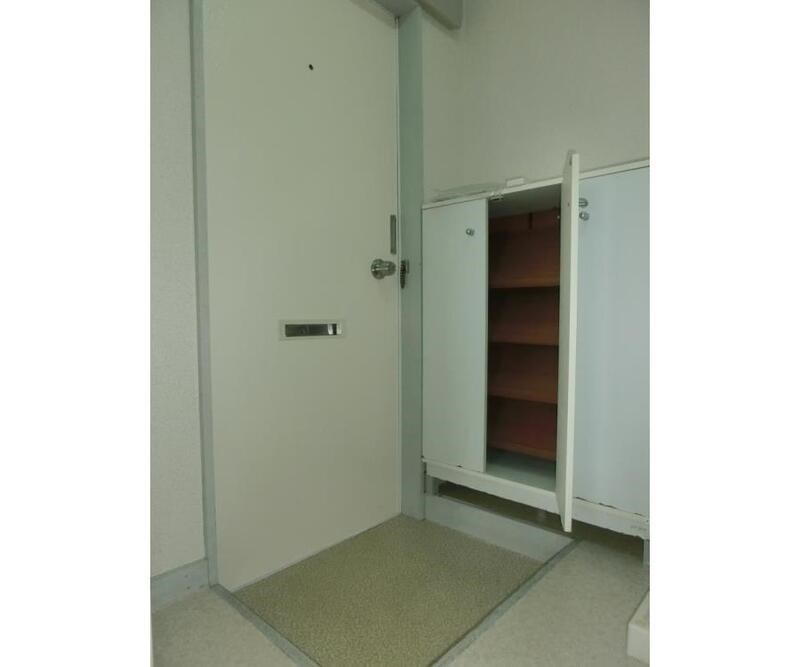 玄関　別部屋写真