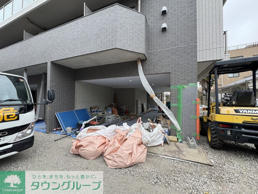 駐車場　駐車場