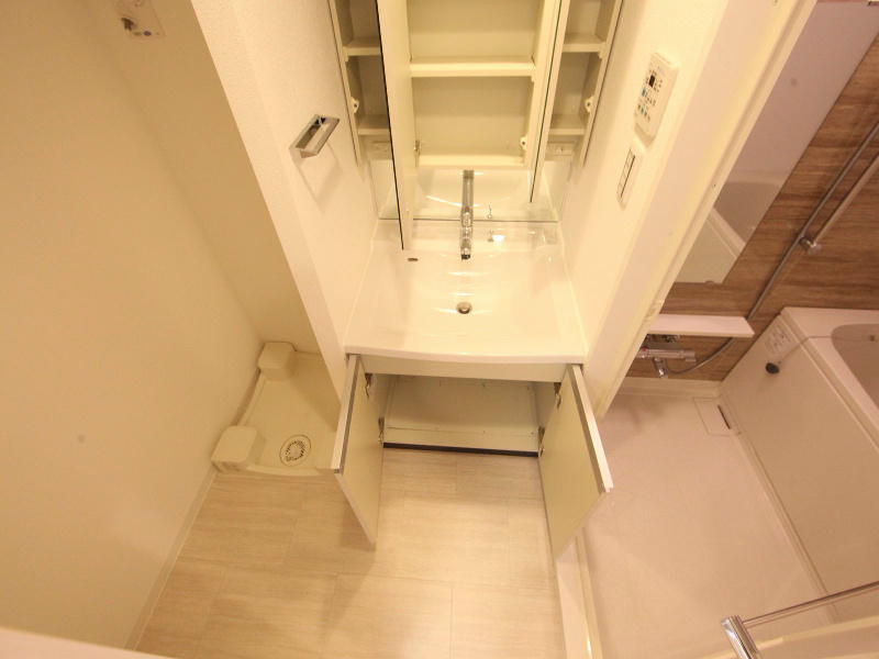 洗面設備　脱衣所　独立洗面台（シャンプードレッサー）