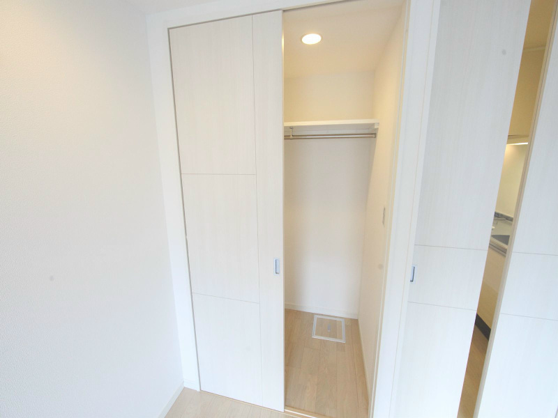 収納　ウォークインクローゼット付（収納充実してます）