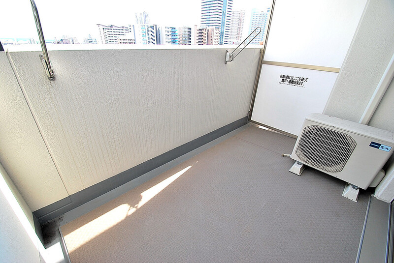 バルコニー　多少お洗濯物が多くても沢山干せちゃいますよ☆