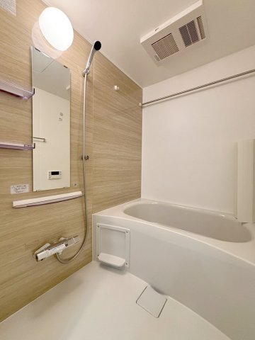 バス・シャワールーム　お風呂で日々の疲れを落としましょう