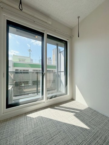 その他設備　窓は２重サッシになります