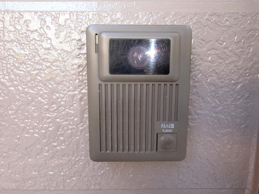 セキュリティ　モニター付インターホンでセキュリティＯＫ♪