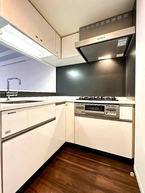 キッチン　※別部屋写真参照