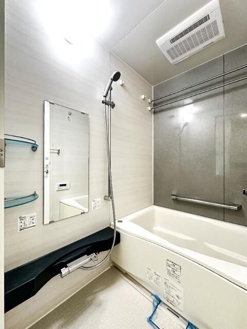 バス・シャワールーム　別部屋参考写真