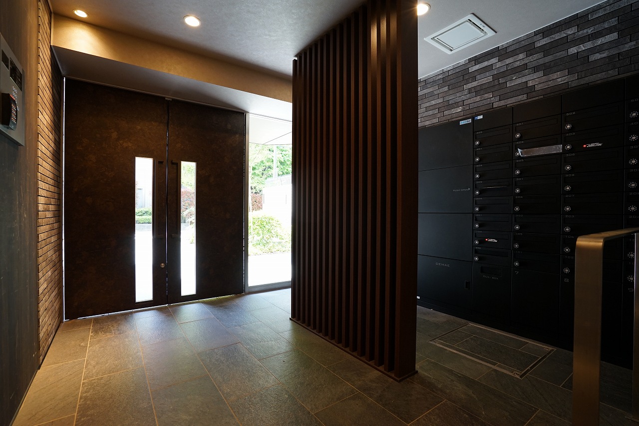 エントランス　エントランス