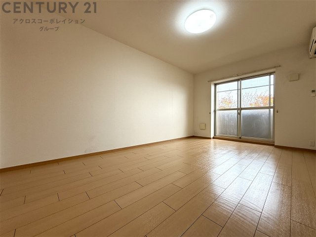 居室・リビング　エアコン付きで初期費用を抑えられます♪