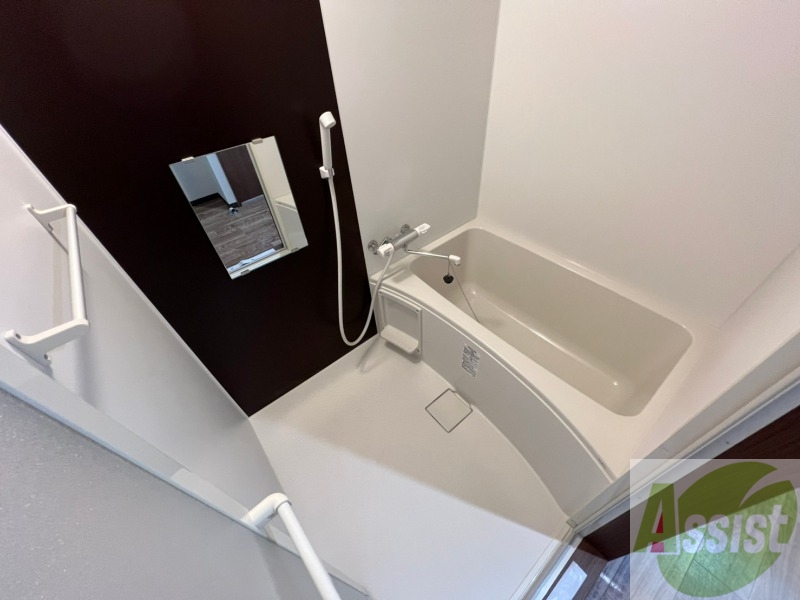 バス・シャワールーム　お風呂です！一日の疲れを癒してくださいね！