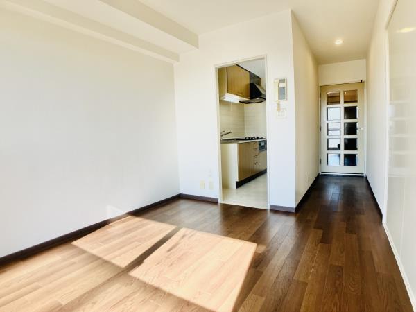 居室・リビング　居間です