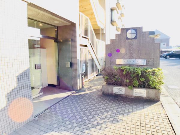 エントランス　毎日通るエントランスはこのようになっています