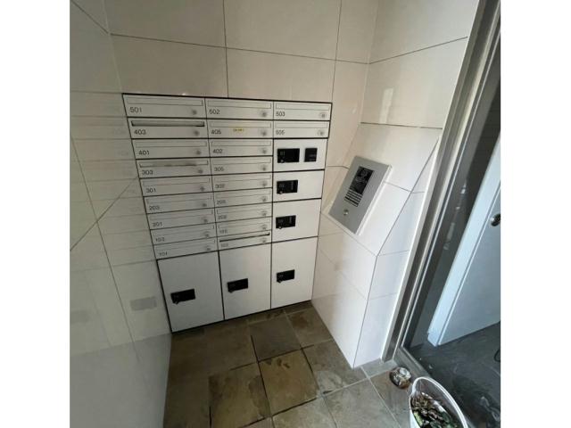 エントランス　エントランス部分