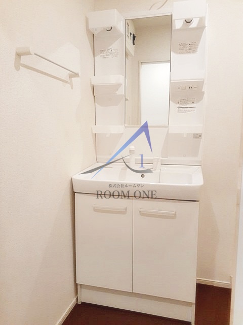 洗面設備　洗面台です。