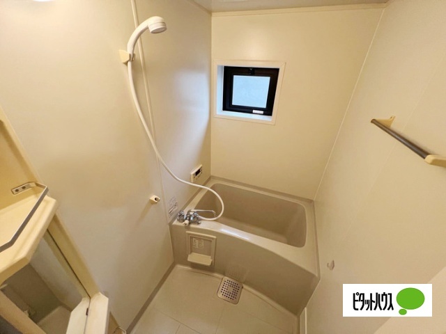バス・シャワールーム　バスルーム