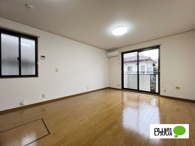 居室・リビング　リビングダイニング１