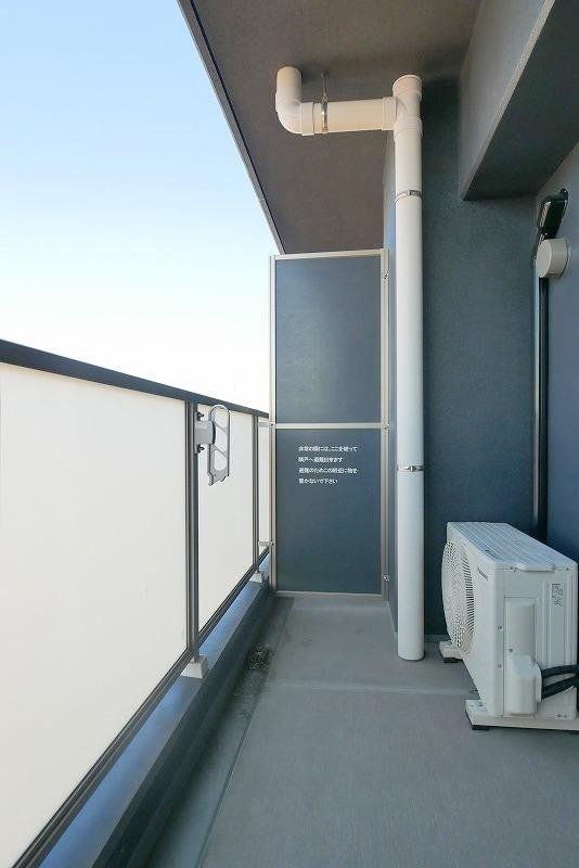 バルコニー　バルコニー