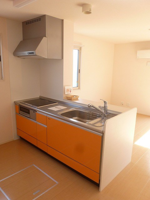 キッチン　写真は101号室です（参考）