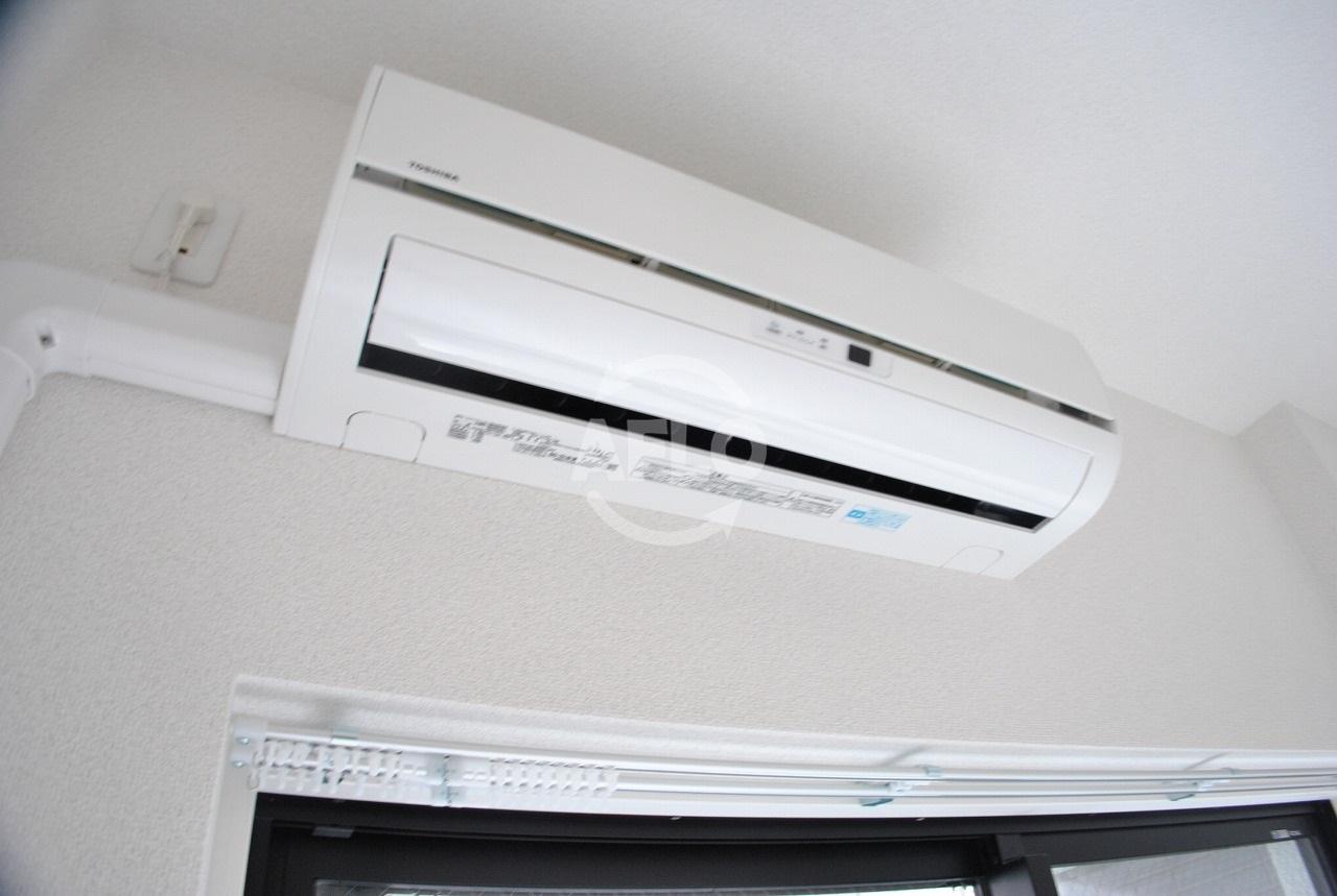 その他設備　レオンコンフォート本町　エアコン