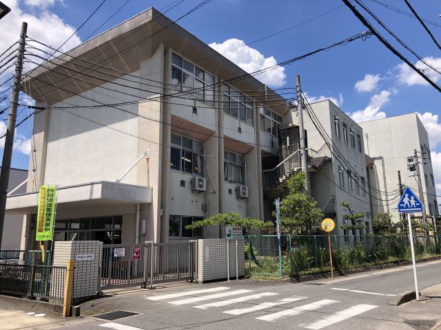 小学校　豊明市立中央小学校（小学校）まで539m