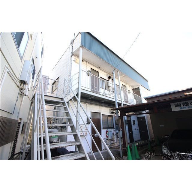 エントランス　建物外観