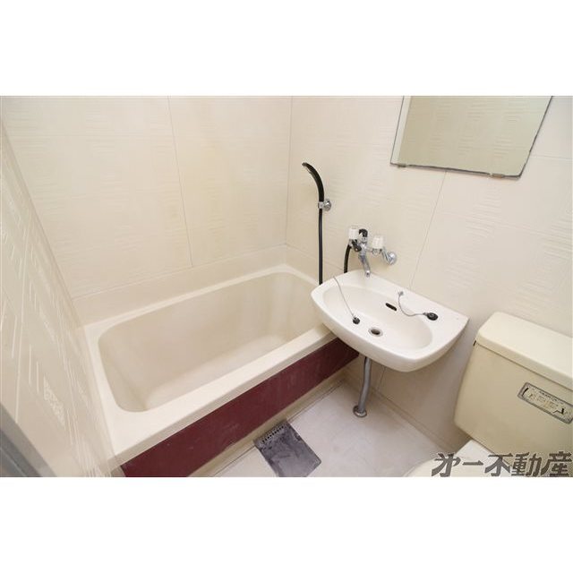 バス・シャワールーム　バス