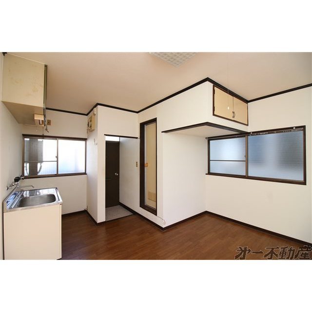 居室・リビング　洋室