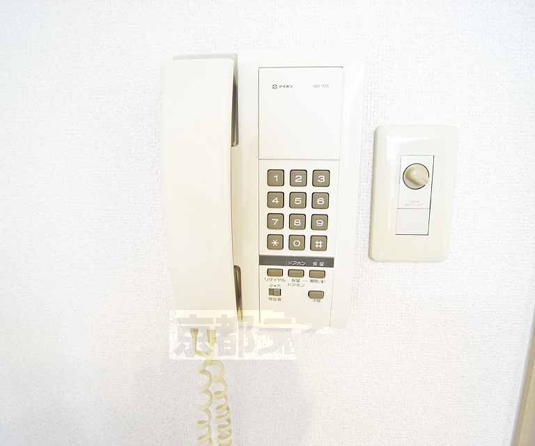 セキュリティ　来訪者と会話できます