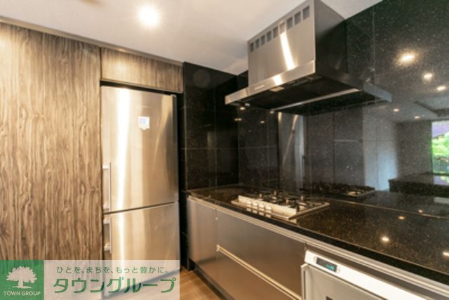 キッチン　※写真は同タイプ住戸です。