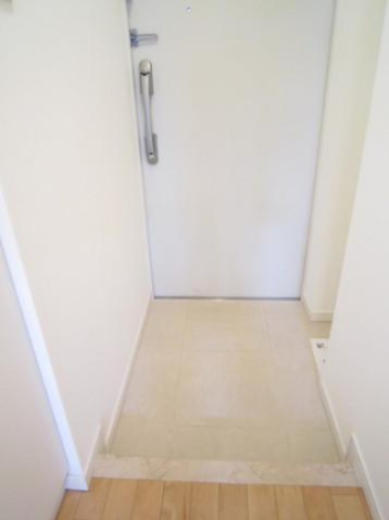 玄関　参考写真