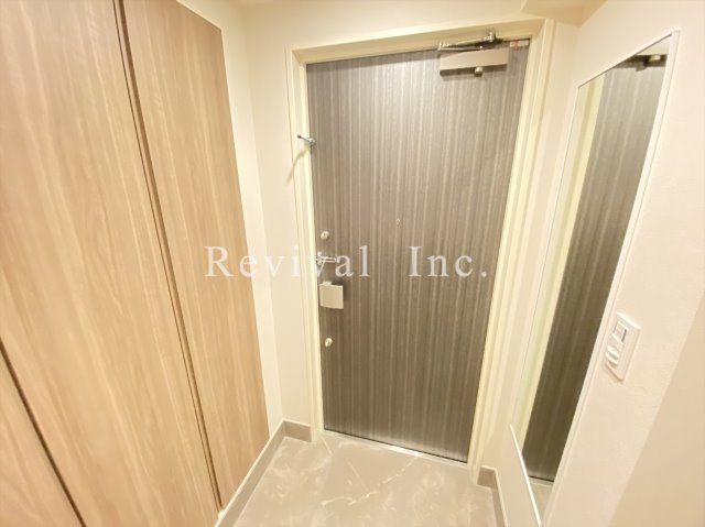 玄関　玄関もゆったりとしております