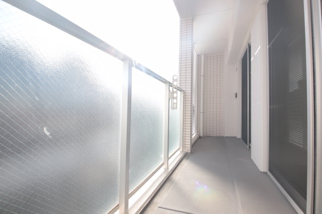 バルコニー　同タイプ別室の参考写真です。※現況優先