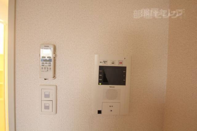 セキュリティ　※１１０７号室内装写真参照