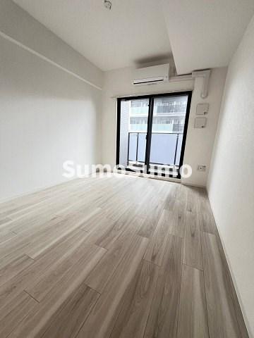 その他部屋・スペース　広くて明るい寝室