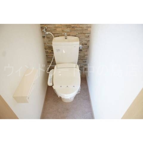 トイレ　詳細は、ウィンドワード中の島店までご相談下さい。