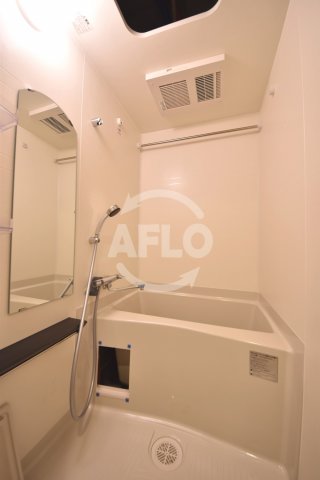 バス・シャワールーム　プレサンスOSAKA DOMECITYスクエア　風呂