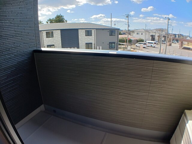 バルコニー　バルコニー