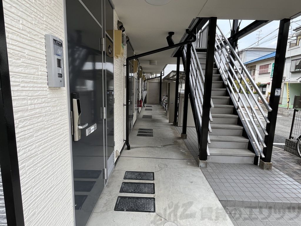 エントランス　エントランス