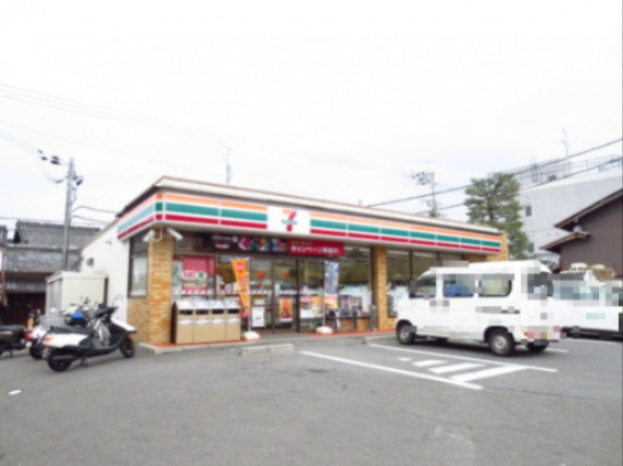 コンビニ　セブンイレブン 向日梅ノ木店（コンビニ）まで441m