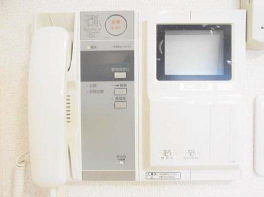 セキュリティ　★モニター付きインターホンで来客時も安心★