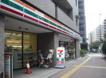 コンビニ　セブンイレブン文京小石川4丁目店（コンビニ）まで88m