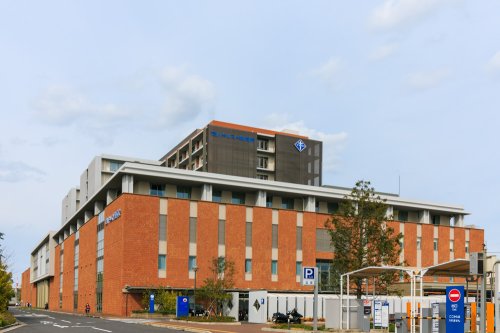 病院　淀川キリスト教病院（病院）まで1073m