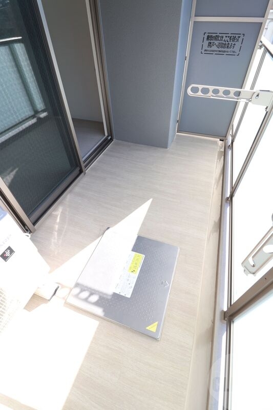 バルコニー　日当たり良好