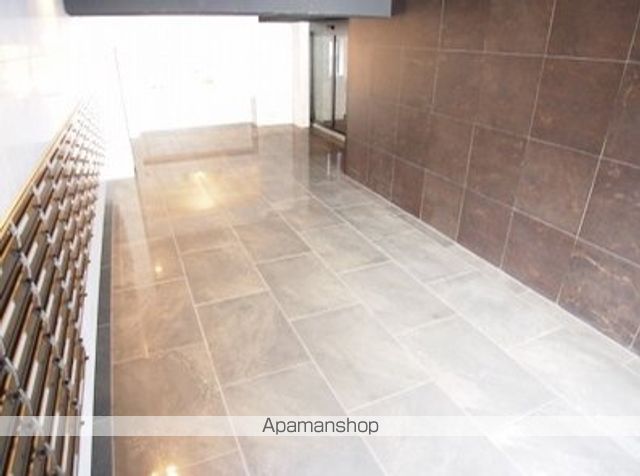 ロビー　ロビー