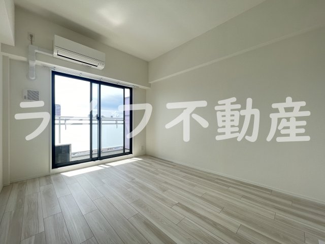 居室・リビング　コンパクトで使いやすい洋室です